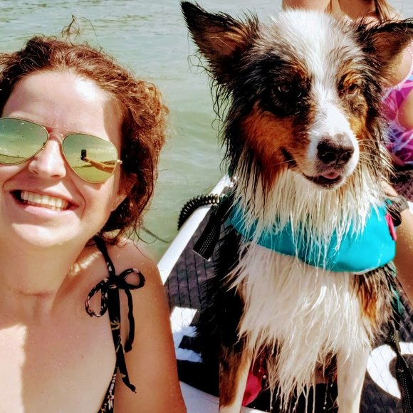 Meet your Posher, Jessica - Picture 1 of 1